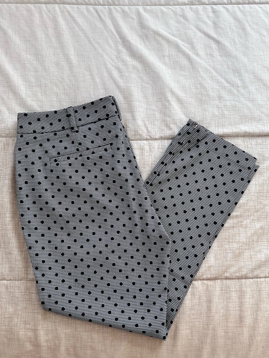 New York & Company Pants - New York & Company Black Polka Dot Ankle Pants Size 8